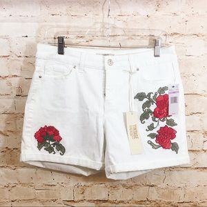 SUPER SALE! Vintage America Bllues Wht. Denim  Sz6